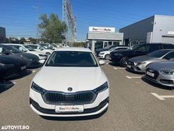 Culoarealb Utilizat 2022 Skoda Octavia Ambition Berlinǎ | 18.500 EUR (Preț bun)