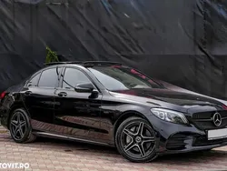 Culoarenegru Utilizat 2021 Mercedes C300e AMG line Berlinǎ | 28.700 EUR