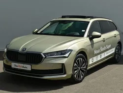 Galbeuriu Utilizat 2025 Skoda Superb Selection Break | 47.481 EUR