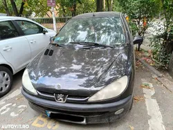 Culoarenegru Utilizat 2004 Peugeot 206 Hatchback | 800 EUR (Puțin scump)