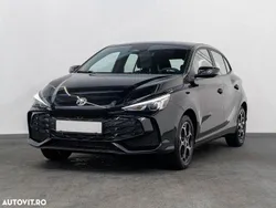 Negru Nouă 2024 MG MG3 Excite Hatchback | 18.250 EUR