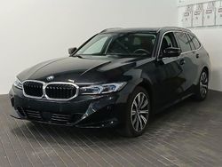 Utilizat 2023 BMW 320 Sport Line Break | 40.926 EUR