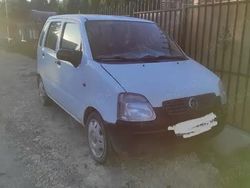 Alb Utilizat 2011 Opel Agila Hatchback | 750 EUR