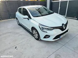 Alb Utilizat 2020 Renault Clio V Business Hatchback | 8.750 EUR (Preț OK)