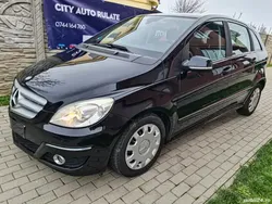 Utilizat 2011 Mercedes B180 Monovolum | 3.890 EUR (Preț bun)