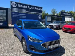 Albastru Utilizat 2022 Ford Focus Hatchback | 21.342 EUR