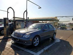 Utilizat 2006 Mercedes C200 Elegance Berlinǎ | 4.800 EUR