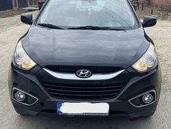 Negru Utilizat 2011 Hyundai ix35 Style SUV | 5.900 EUR (Preț bun)