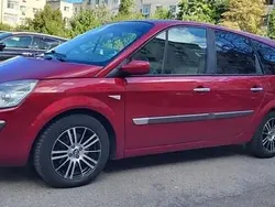 Visiniu Utilizat 2008 Renault Scénic II Monovolum | 2.200 EUR