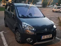 Culoaregri Utilizat 2014 Peugeot Partner Tepee Family Monovolum | 6.500 EUR