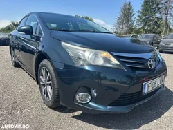 Negru Utilizat 2013 Toyota Avensis Executive Berlinǎ | 6.500 EUR (Preț bun)