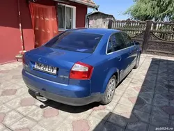 Utilizat 2002 Audi A4 Berlinǎ | 600 EUR