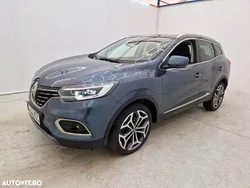 Culoarealbastru Utilizat 2022 Renault Kadjar Intens SUV | 19.499 EUR (Puțin scump)