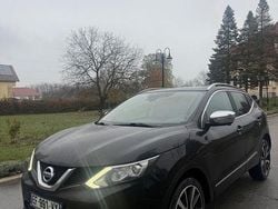 Culoarenegru Utilizat 2014 Nissan Qashqai Tekna SUV | 10.800 EUR (Preț bun)