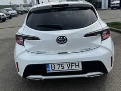 Alb Utilizat 2020 Toyota Corolla Plus Hatchback | 17.500 EUR (Preț bun)