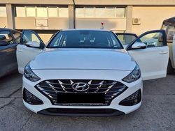 Culoarealb Utilizat 2022 Hyundai i30 Berlinǎ | 16.999 EUR