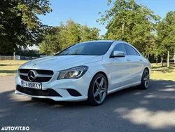 Culoarealb Utilizat 2013 Mercedes CLA220 AMG line Berlinǎ | 15.800 EUR (Preț bun)