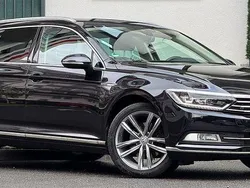 Culoarenegru Utilizat 2017 VW Passat Highline Break | 13.490 EUR (Preț bun)