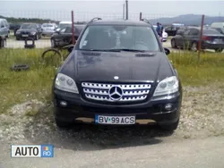 Utilizat 2006 Mercedes ML320 SUV | 12.000 EUR