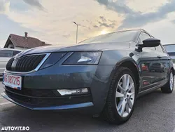Gri Utilizat 2019 Skoda Octavia Clever Break | 9.490 EUR (Super Preț)