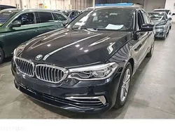 Negru Utilizat 2020 BMW 530e iPerformance Berlinǎ | 30.990 EUR (Preț bun)