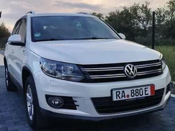 Culoarealb Utilizat 2016 VW Tiguan LOUNGE SUV | 12.850 EUR (Preț bun)