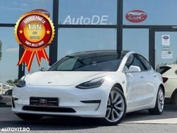 Culoarealb Utilizat 2020 Tesla Model 3 Berlinǎ | 21.990 EUR (Preț bun)