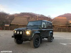 Culoareverde Utilizat 2001 Land Rover Defender SUV | 21.500 EUR