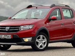Rosu Utilizat 2014 Dacia Sandero Prestige Hatchback | 6.890 EUR (Puțin scump)