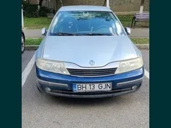 Utilizat 2001 Renault Laguna II Hatchback | 850 EUR (Preț bun)