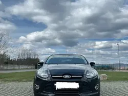 Utilizat 2011 Ford Focus Titanium Hatchback | 5.200 EUR (Scump)
