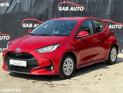 Culoarerosu Utilizat 2022 Toyota Yaris Hybrid Style | 19.499 EUR (Preț OK)