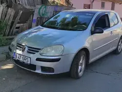 Gri Utilizat 2005 VW Golf V Coupe | 1.400 EUR (Preț OK)