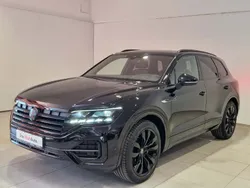 Negru metalic perleffect Utilizat 2021 VW Touareg Style SUV | 55.800 EUR (Scump)