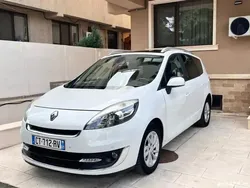 Utilizat 2013 Renault Grand Scénic III Monovolum | 4.490 EUR (Preț bun)