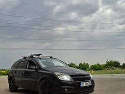 Utilizat 2006 Opel Astra Break | 2.200 EUR