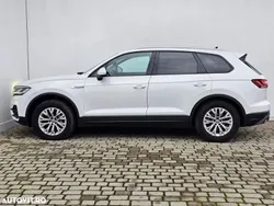 Alb Utilizat 2018 VW Touareg Style SUV | 33.000 EUR (Preț bun)