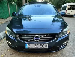 Gri Utilizat 2014 Volvo V60 Break | 12.700 EUR (Scump)