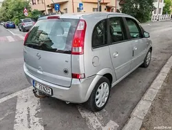 Argintiu Utilizat 2004 Opel Meriva Monovolum | 1.690 EUR (Preț bun)