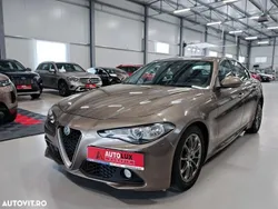 Gri Utilizat 2017 Alfa Romeo Giulia Super Berlinǎ | 14.800 EUR