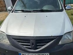 Utilizat 2012 Dacia Logan Berlinǎ | 1.700 EUR (Preț bun)