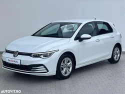 Albnormal Utilizat 2021 VW Golf VIII Life Hatchback | 20.895 EUR (Preț bun)