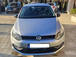 Argintiu Utilizat 2015 VW Polo Hatchback | 7.300 EUR (Puțin scump)