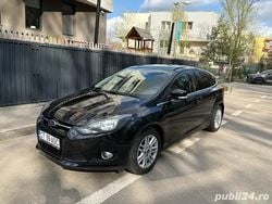 Negru Utilizat 2013 Ford Focus Titanium Hatchback | 3.900 EUR (Preț bun)