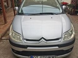 Gri Utilizat 2005 Citroën C4 Hatchback | 1.950 EUR (Puțin scump)