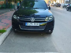Negru Utilizat 2013 VW Touareg SUV | 12.400 EUR (Super Preț)
