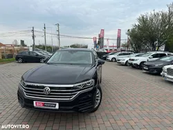 Negru Utilizat 2018 VW Touareg Style SUV | 28.900 EUR (Super Preț)