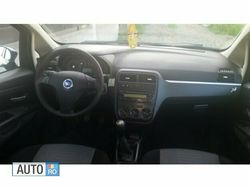 Albastru marin Utilizat 2007 Fiat Grande Punto Hatchback | 2.990 EUR