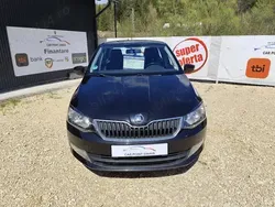 Negru Utilizat 2015 Skoda Fabia Hatchback | 5.500 EUR