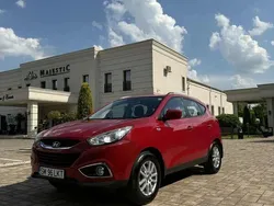 Rosu Utilizat 2013 Hyundai ix35 SUV | 5.500 EUR (Super Preț)